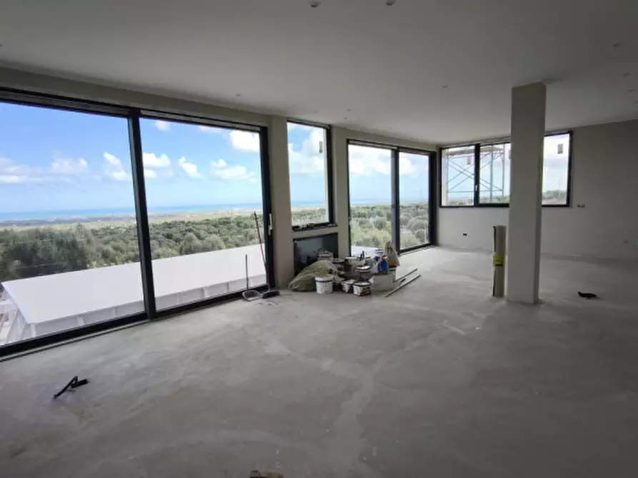 Immagine 27 di Villa in vendita  in EGUE a Fasano