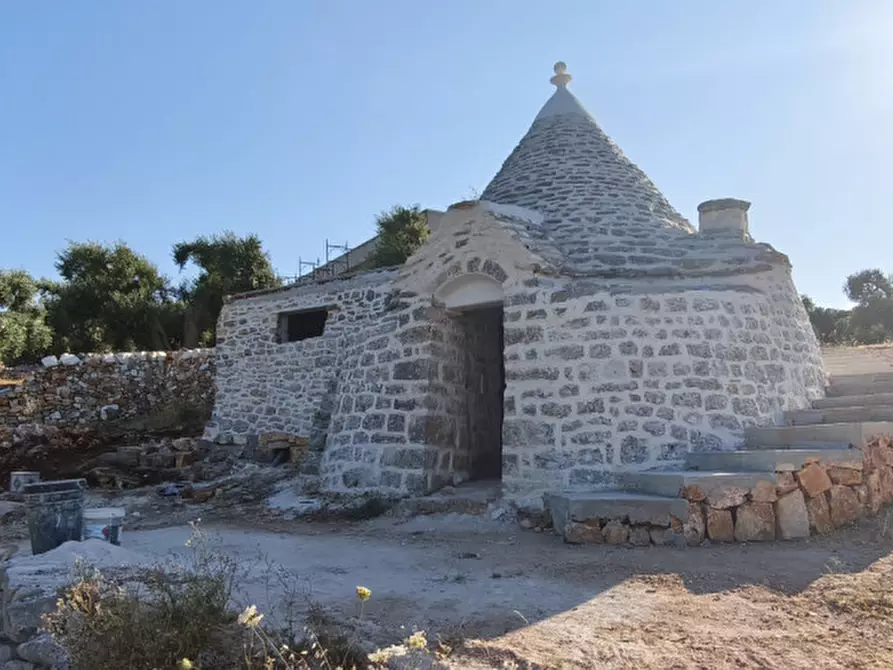 Immagine 34 di Villa in vendita  in EGUE a Fasano