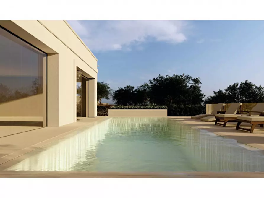 Immagine 38 di Villa in vendita  in EGUE a Fasano