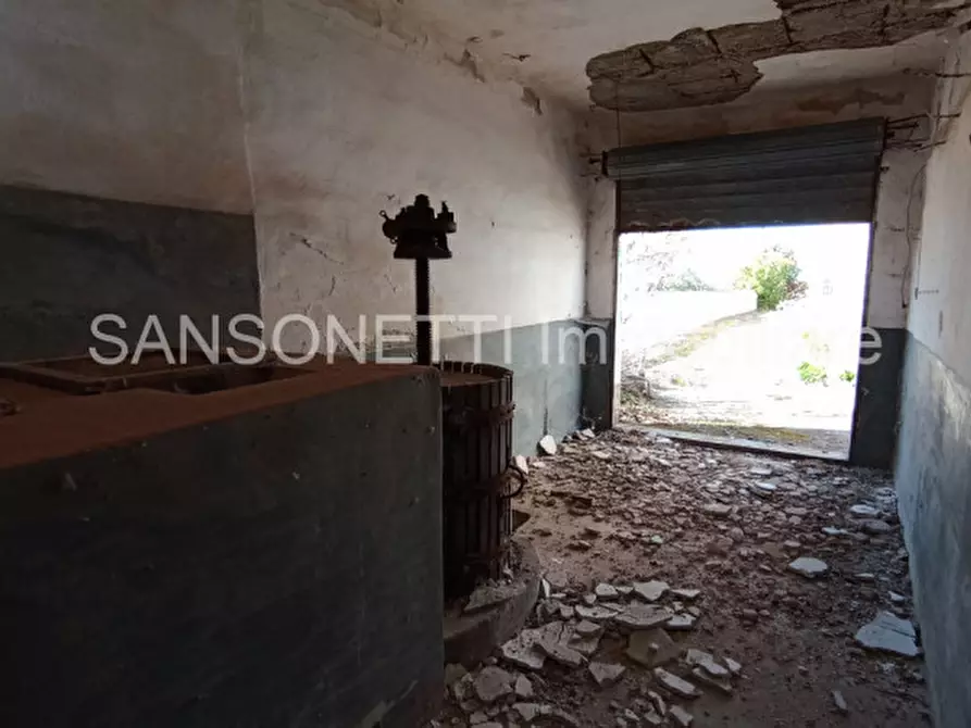 Immagine 51 di Rustico / casale in vendita  in SYS a Cisternino