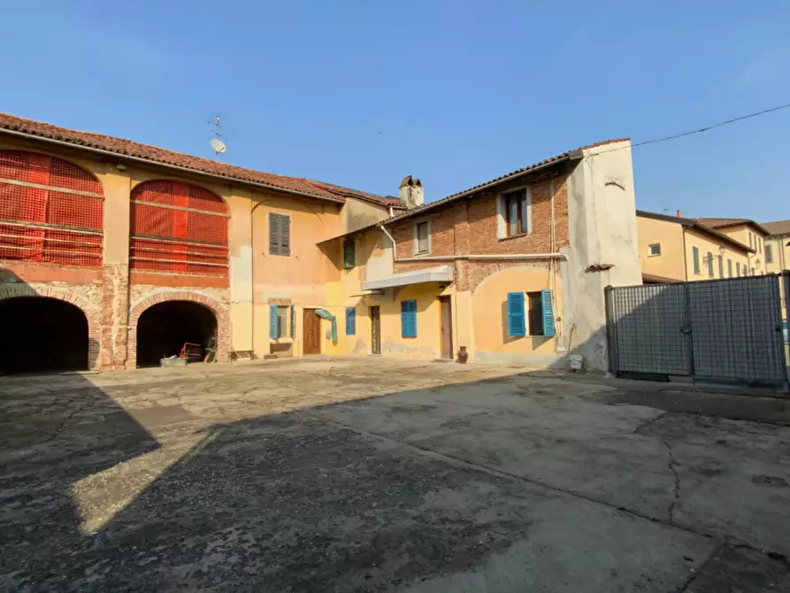 Immagine 1 di Casa bifamiliare in vendita  in Via Massimo D'Azeglio 16 a Occimiano