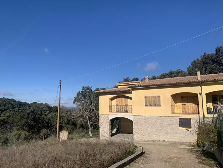 Immagine 27 di Casa bifamiliare in vendita  a Calangianus