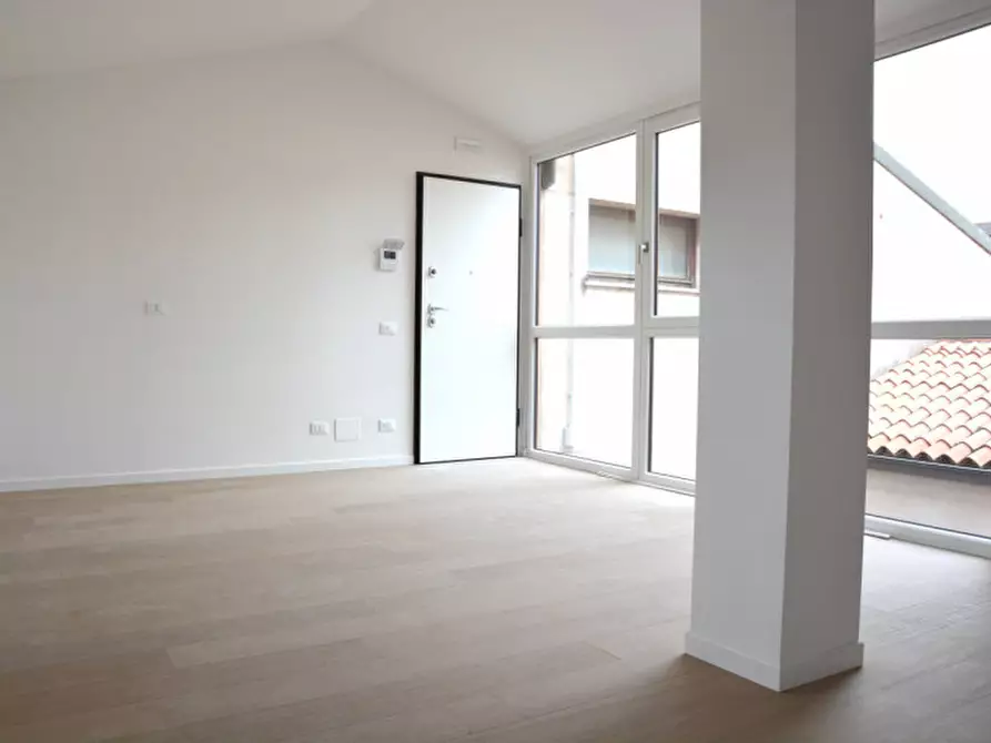 Immagine 1 di Appartamento in vendita  in Via Capello a Padova