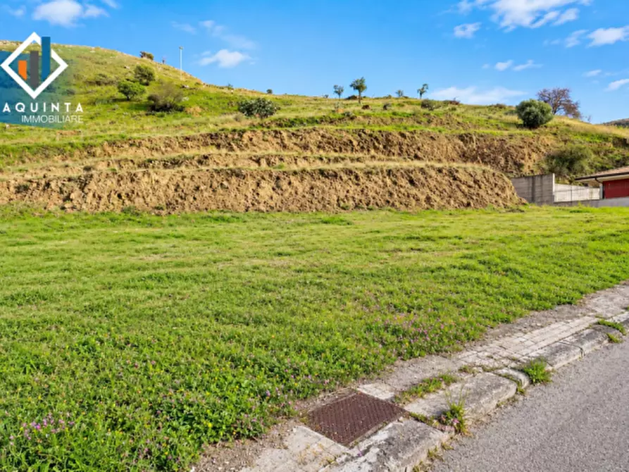 Immagine 5 di Terreno in vendita  in via Giovanni Falcone snc a Palagonia