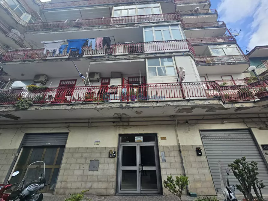 Immagine 1 di Appartamento in vendita  in Via Domenico Padula a Napoli