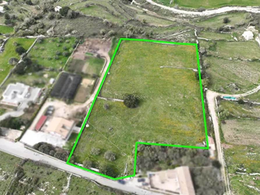Immagine 3 di Terreno in vendita  in CONTRADA CAMPANARO MARGI a Modica