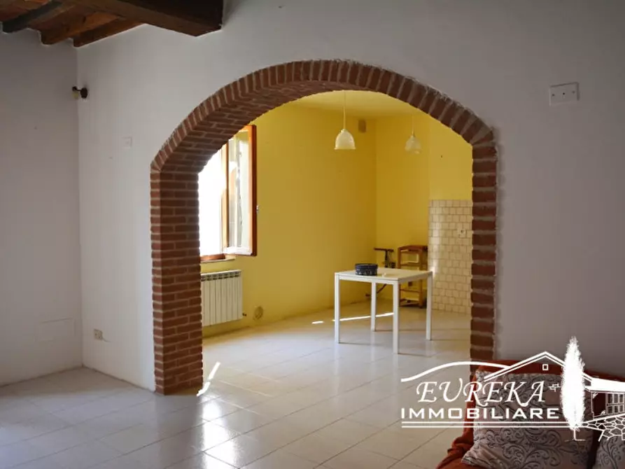 Immagine 8 di Appartamento in vendita  in Pucciarelli a Castiglione Del Lago