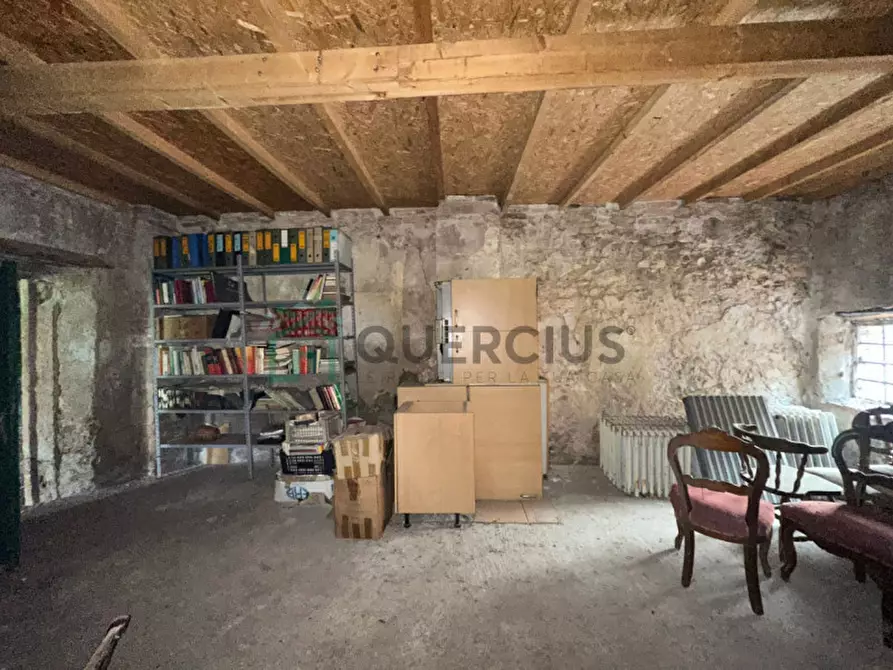 Immagine 49 di Villa in vendita  in Via Conti Da Prato a Caldiero