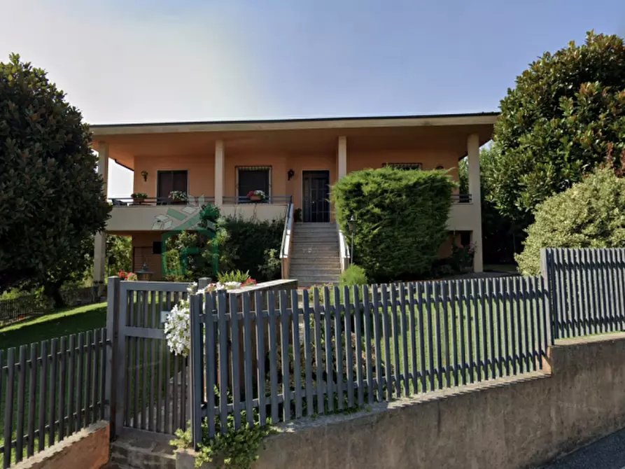 Immagine 1 di Villa in vendita  in Via Colli Berici a Colognola Ai Colli