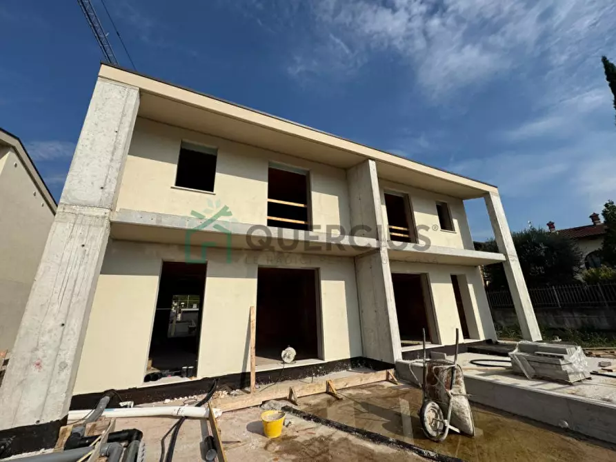 Immagine 11 di Villa in vendita  in Via dei Tigli a Soave