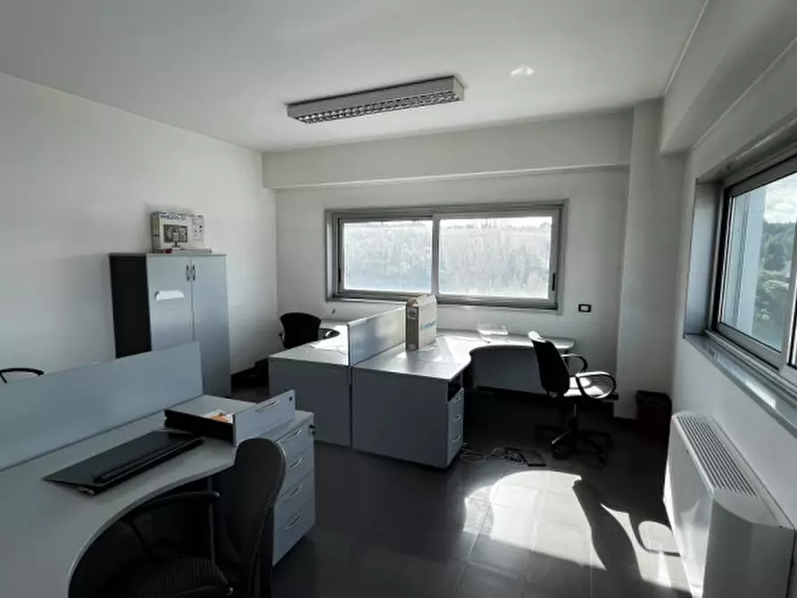 Immagine 20 di Ufficio in affitto  in VIA ACHILLE GRANDI OSIMO a Ancona