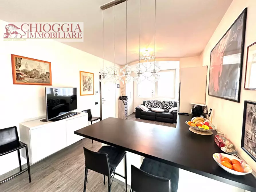 Immagine 1 di Appartamento in vendita  in VIA CRISTOFORO COLOMBO a Chioggia