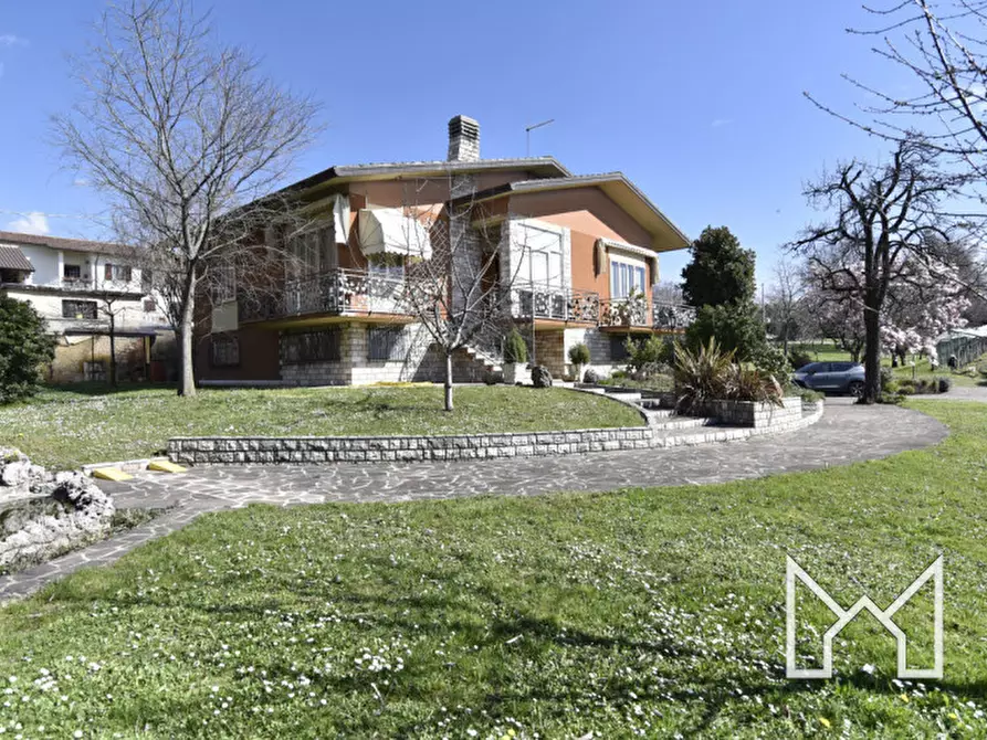 Immagine 1 di Casa indipendente in vendita  a Borso Del Grappa