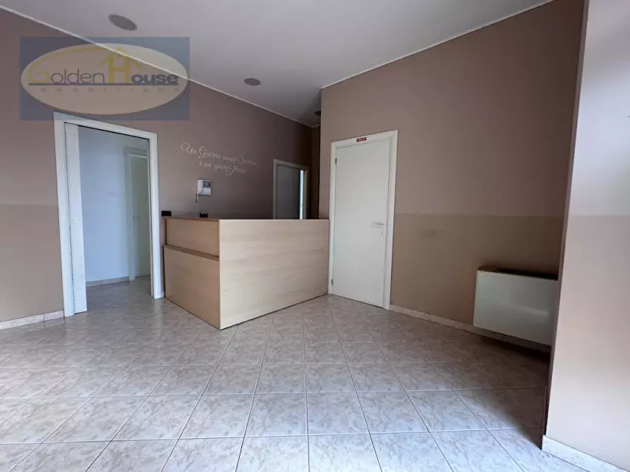 Immagine 2 di Laboratorio in vendita  in Via dell'Artigianato a Molinella