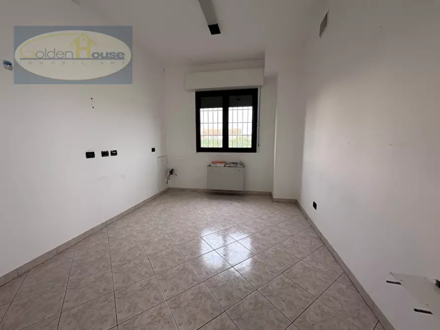 Immagine 24 di Laboratorio in vendita  in Via dell'Artigianato a Molinella