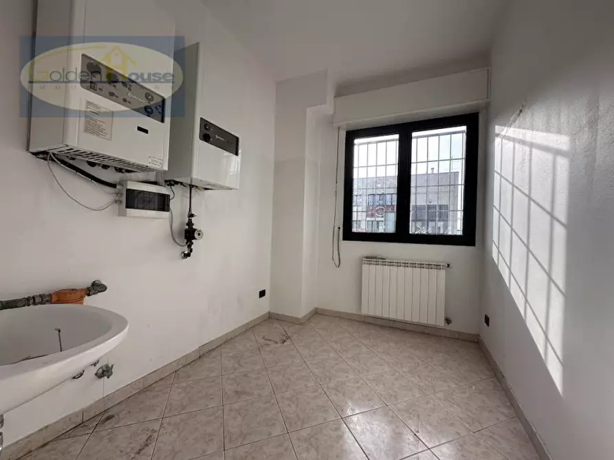 Immagine 29 di Laboratorio in vendita  in Via dell'Artigianato a Molinella