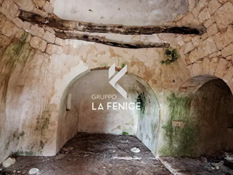 Immagine 15 di Rustico / casale in vendita  in contrada Capo di Gallo a Alberobello