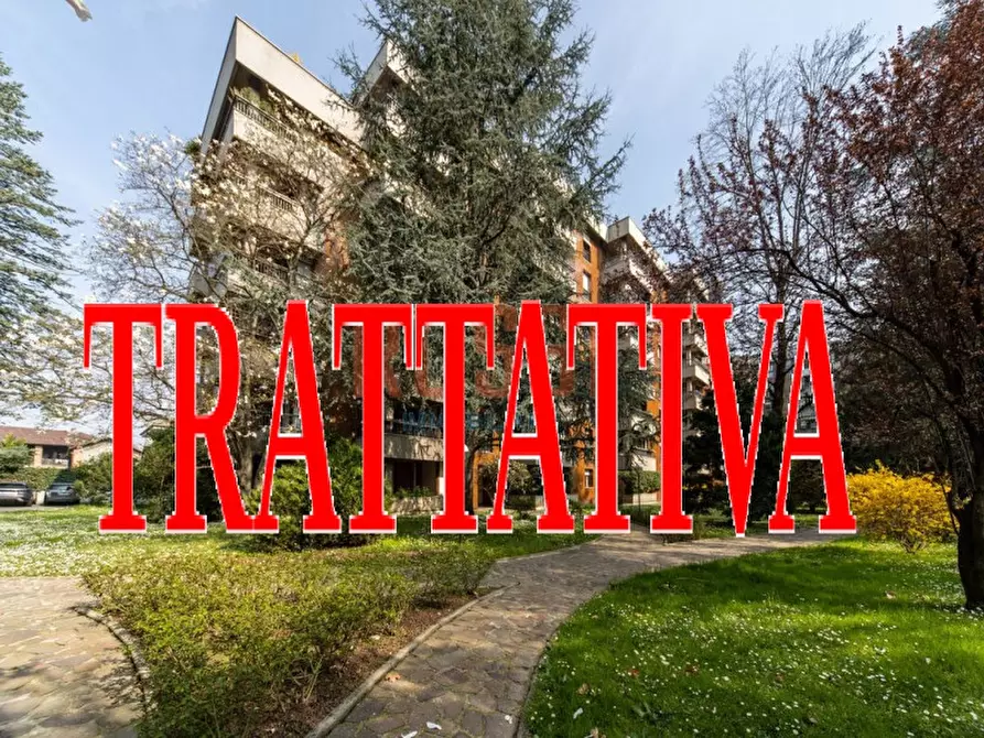 Immagine 1 di Appartamento in vendita  in VIA GRIGNA a Monza