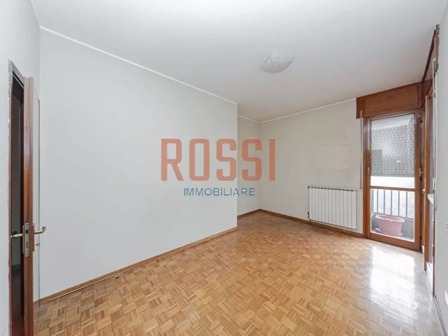 Immagine 10 di Appartamento in vendita  in VIA GRIGNA a Monza