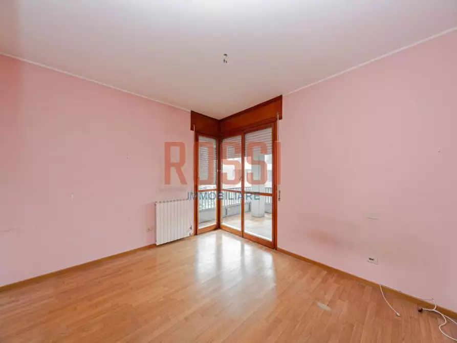 Immagine 12 di Appartamento in vendita  in VIA GRIGNA a Monza