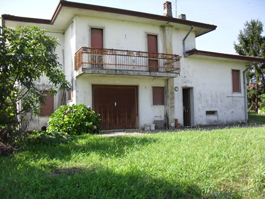 Immagine 1 di Casa indipendente in vendita  in Via Torrone a Camisano Vicentino