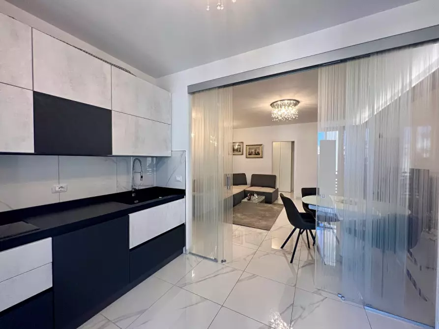 Immagine 4 di Appartamento in vendita  in Viale Mediterraneo a Chioggia