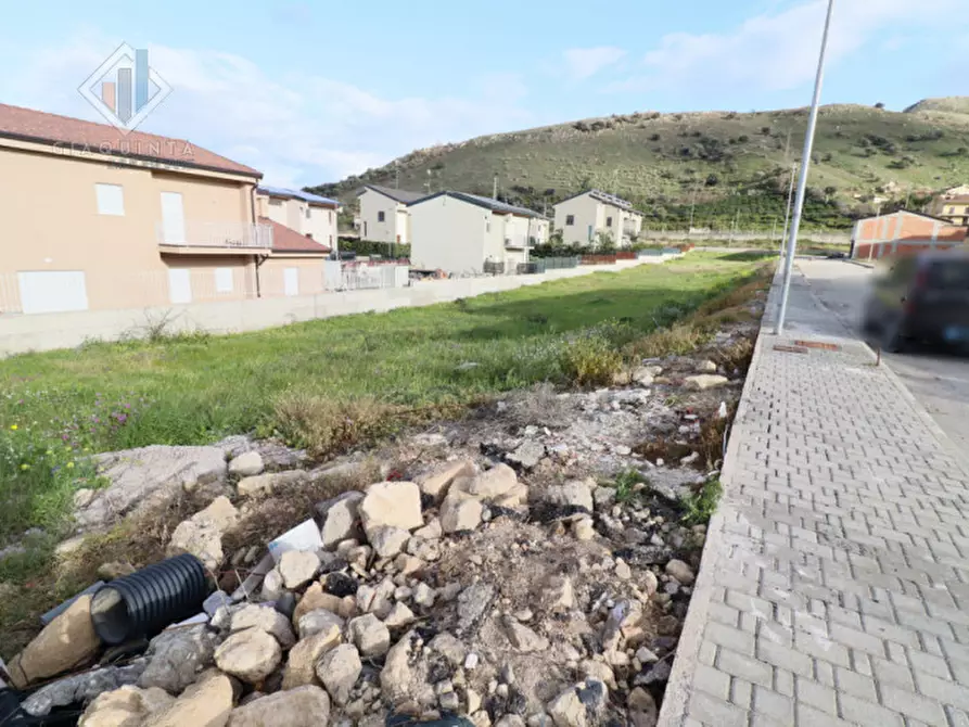 Immagine 3 di Terreno in vendita  in c.da Grassurelle snc a Palagonia