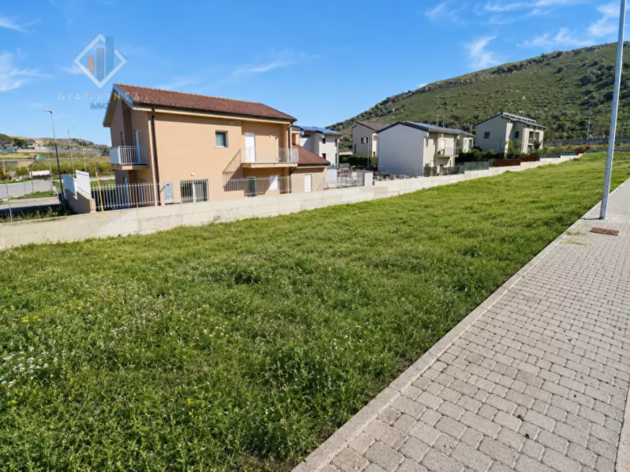 Immagine 5 di Terreno in vendita  in c.da Grassurelle snc a Palagonia