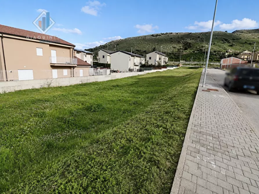 Immagine 11 di Terreno in vendita  in c.da Grassurelle snc a Palagonia