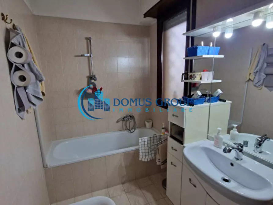 Immagine 35 di Appartamento in vendita  in Via di Selva Nera a Roma