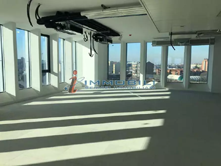 Immagine 2 di Ufficio in affitto  in VIA WATT GIACOMO a Milano
