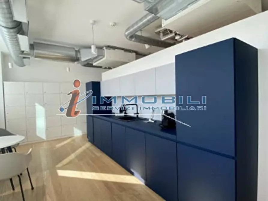 Immagine 4 di Ufficio in affitto  in VIA WATT GIACOMO a Milano