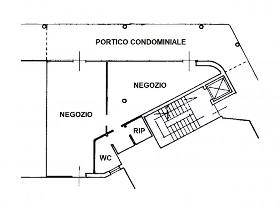 Immagine 1 di Negozio in vendita  in Via Valentino Giaretta, N. 29-31 a Vicenza