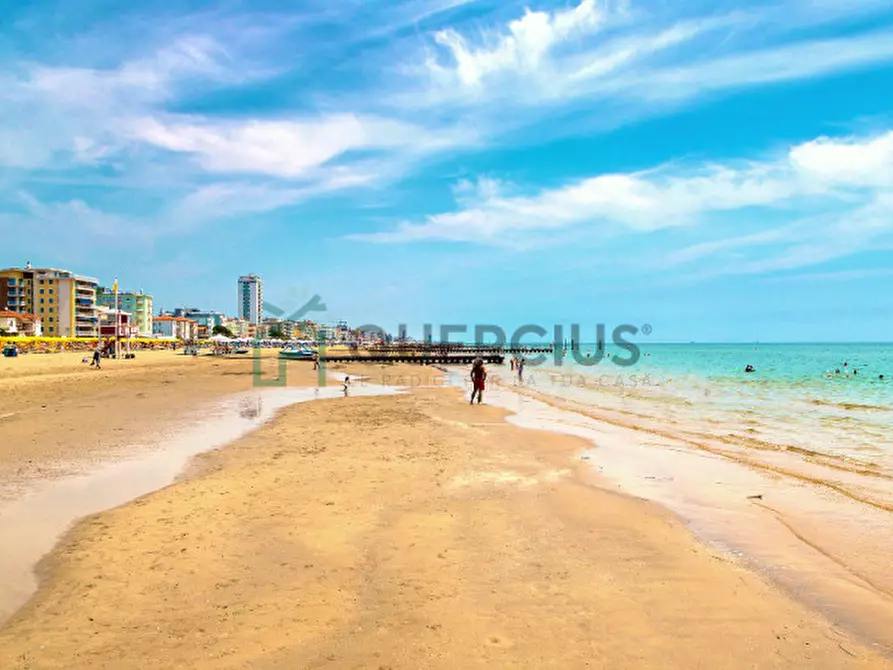 Immagine 3 di Villetta a schiera in affitto  in Via Gorizia a Jesolo