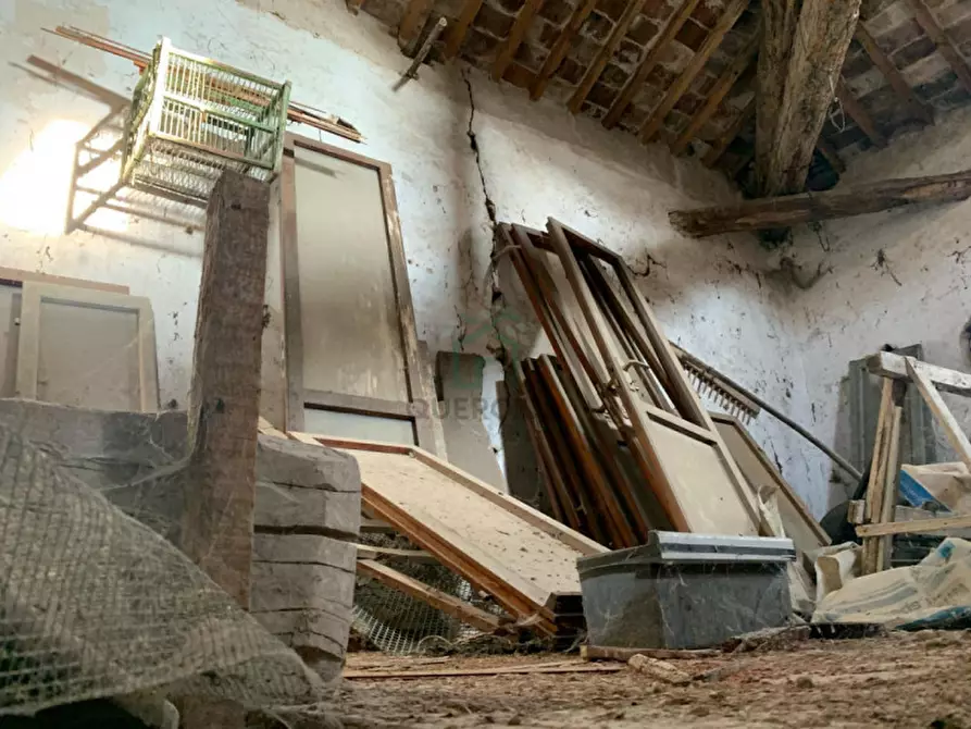 Immagine 13 di Rustico / casale in vendita  in Via S.Antonio a Tregnago