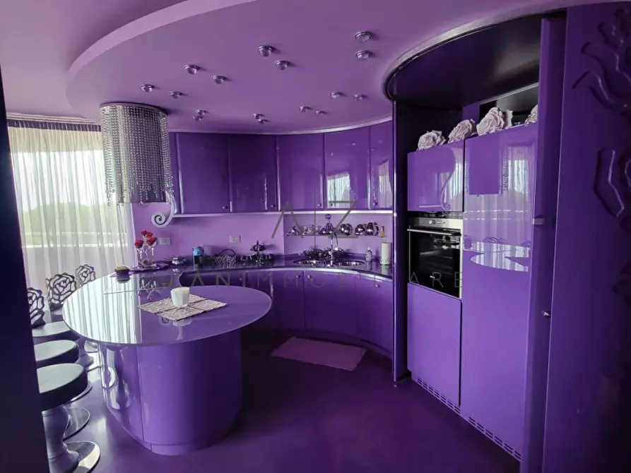 Immagine 3 di Appartamento in vendita  in Via Lungo Mare Trieste a Lignano Sabbiadoro