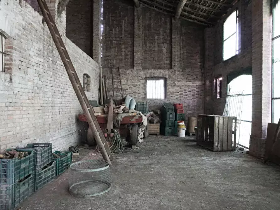 Immagine 4 di Rustico / casale in vendita  in strada veronica a Parma