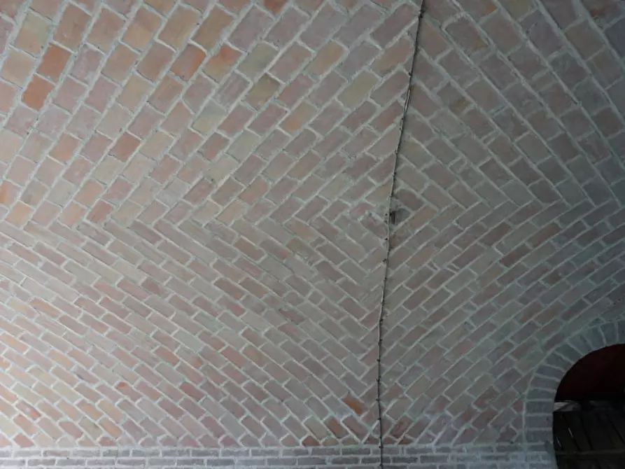 Immagine 18 di Rustico / casale in vendita  in strada veronica a Parma