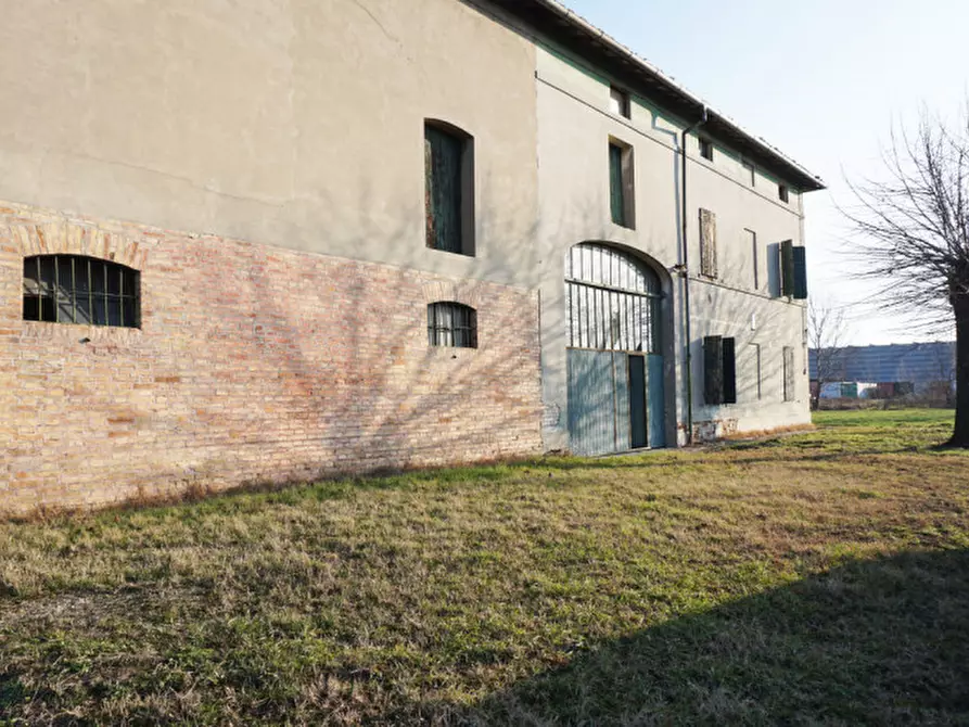 Immagine 34 di Rustico / casale in vendita  in strada veronica a Parma