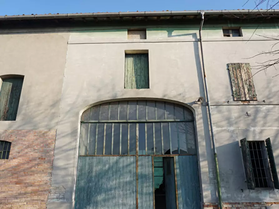 Immagine 38 di Rustico / casale in vendita  in strada veronica a Parma