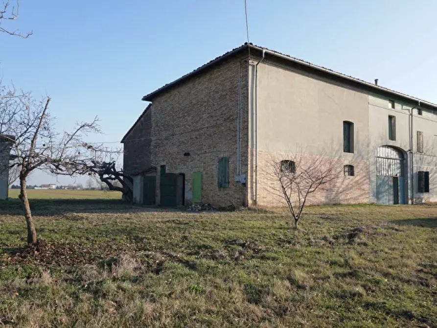 Immagine 42 di Rustico / casale in vendita  in strada veronica a Parma