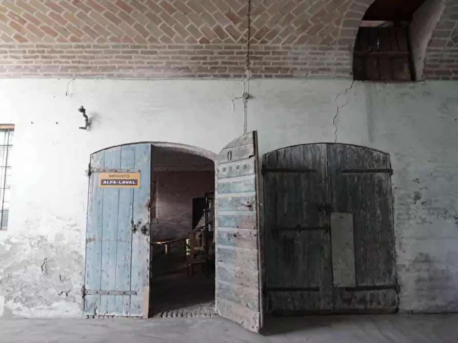 Immagine 44 di Rustico / casale in vendita  in strada veronica a Parma