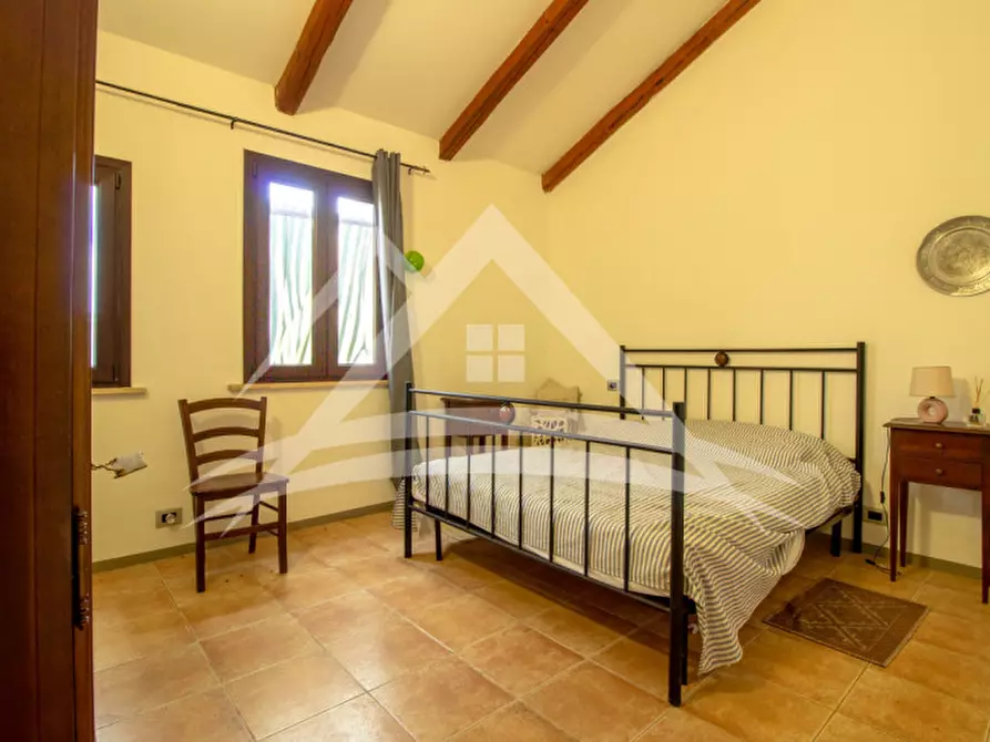 Immagine 14 di Bed & Breakfast in vendita  a Stintino