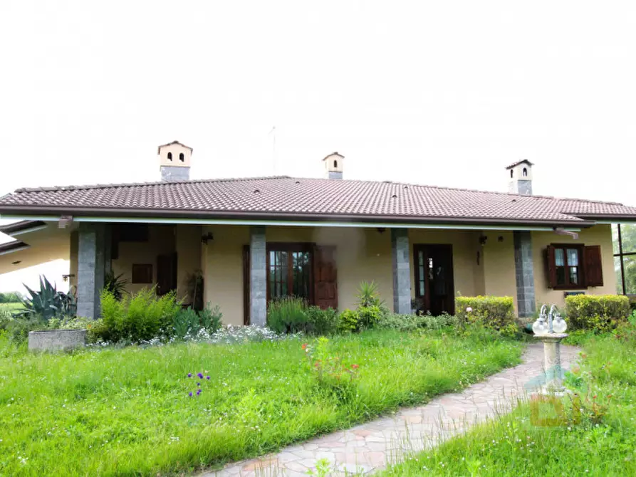 Immagine 1 di Villa in vendita  in Borgo San Martino 29 a Trivignano Udinese