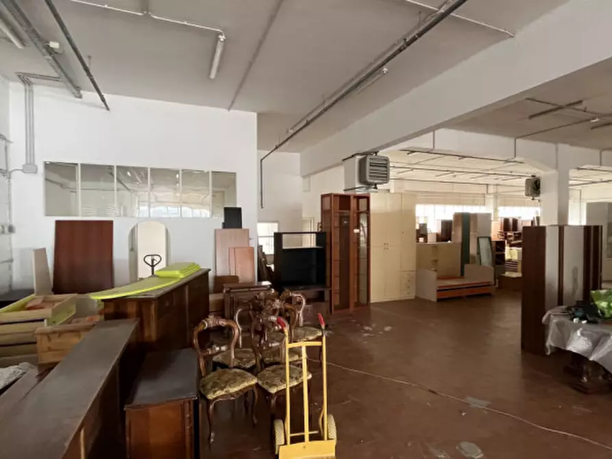 Immagine 4 di Capannone industriale in affitto  in VIA DELL'ARTIGIANATO a Ancona