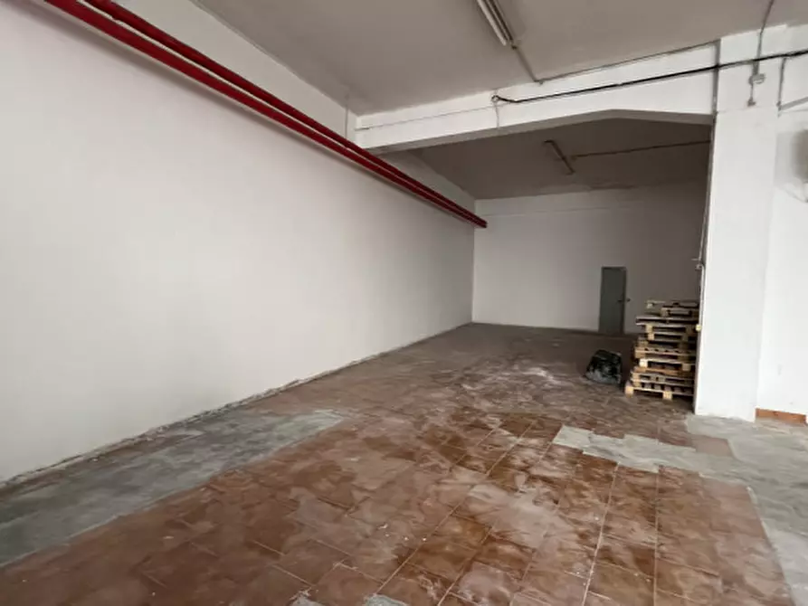 Immagine 14 di Capannone industriale in affitto  in VIA DELL'ARTIGIANATO a Ancona