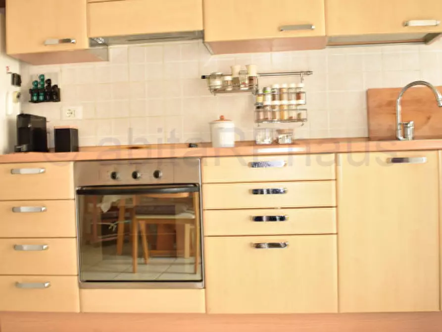 Immagine 15 di Appartamento in vendita  in Piazza della Vittoria a Bolzano