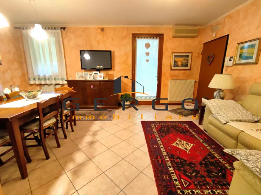 Immagine 1 di Appartamento in vendita  in via XXV luglio a Vazzola
