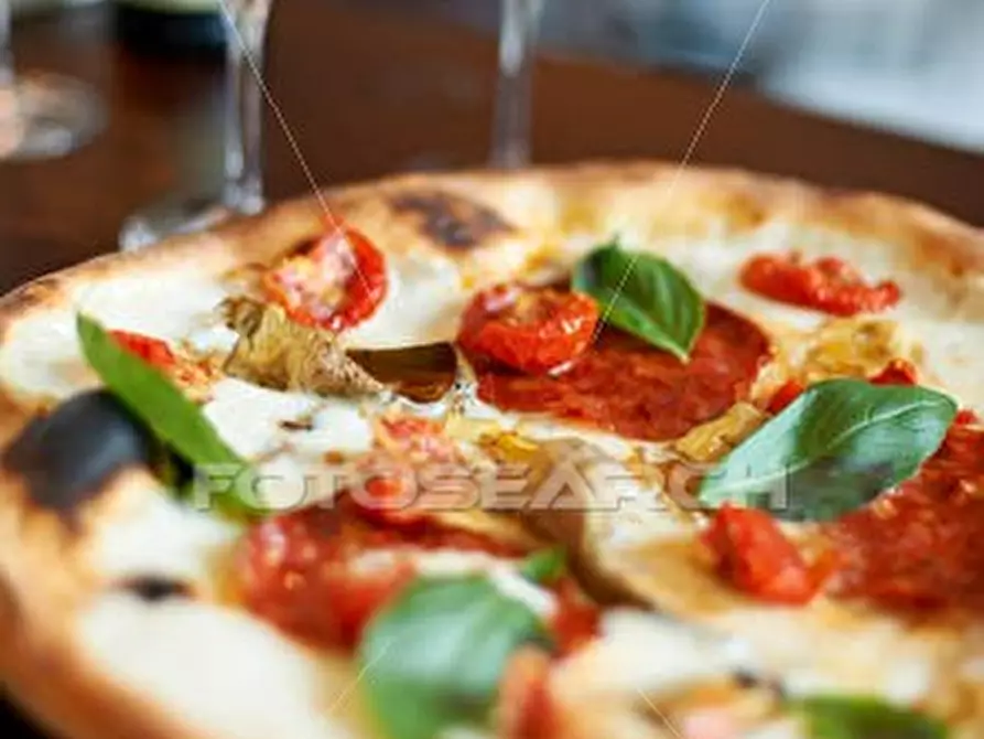 Immagine 2 di Attività commerciale in vendita  in CALLE PESTRIN a Venezia