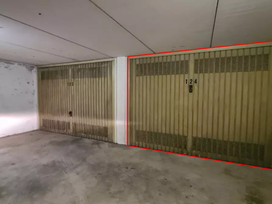 Immagine 7 di Garage in vendita  in Via Romanina a Castelfranco Veneto